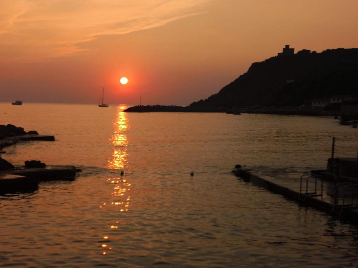 Casa Vacanze Le Rose Villa Gabbro Kültér fotó